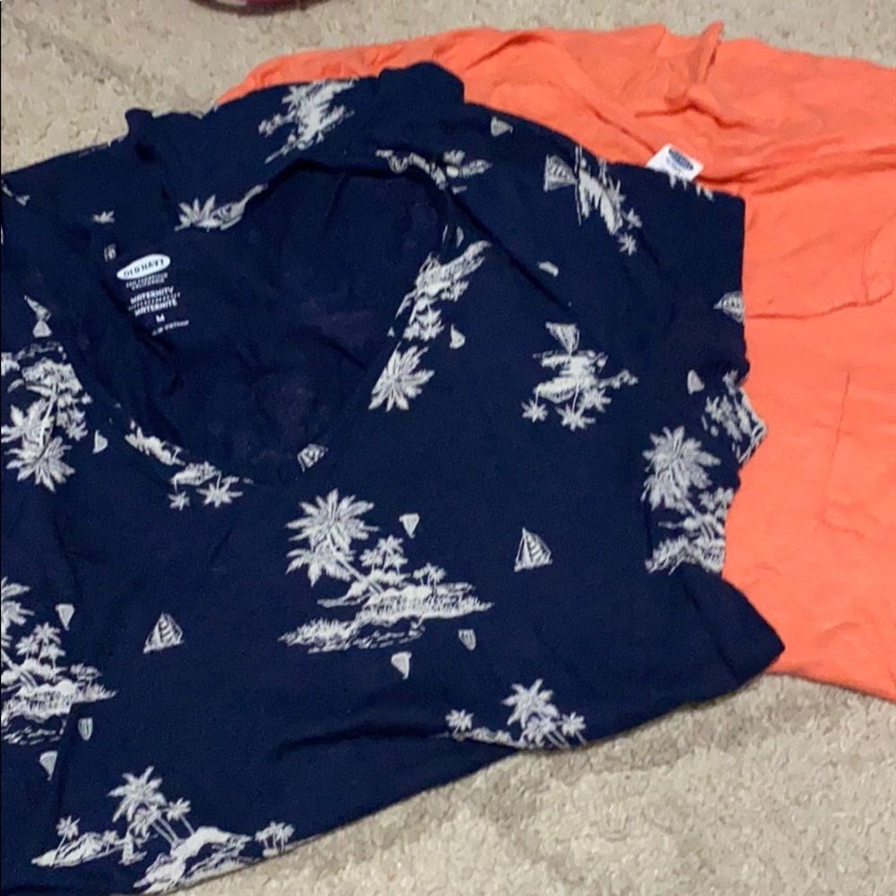 2 maternity. T-shirts